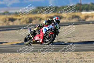 media/Dec-07-2024-CVMA (Sat) [[21c5f1ef85]]/Race 11-Amateur Supersport Open/